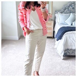 🐚 Ann Taylor LOFT “Ann” Capri Khakis